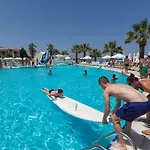 Club Tarhan
