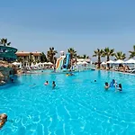 Club Tarhan Θέρετρο 4*