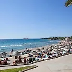 Θέρετρο Club Tarhan 4*