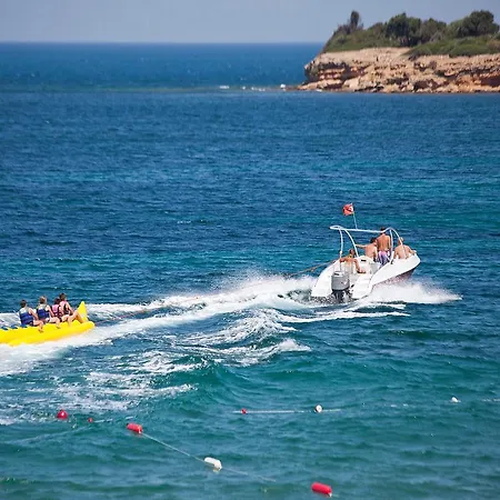 리조트 Club Tarhan