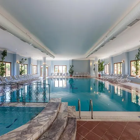 Club Tarhan Resort