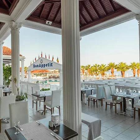 Club Tarhan Resort