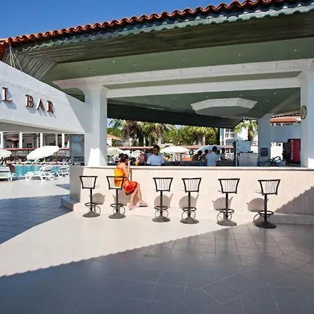 리조트 Club Tarhan 디딤