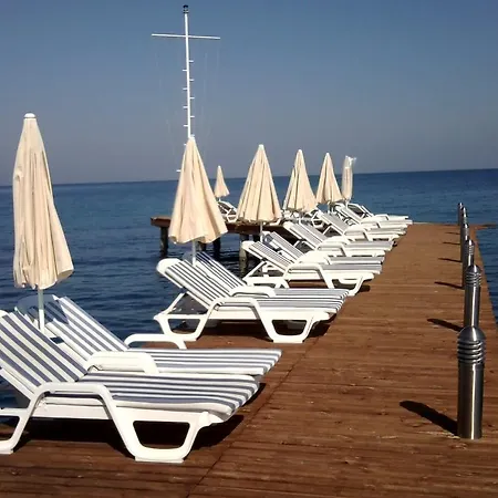 Club Tarhan 4*