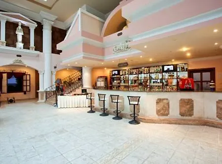 Club Tarhan