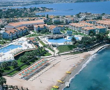 Club Tarhan 4*