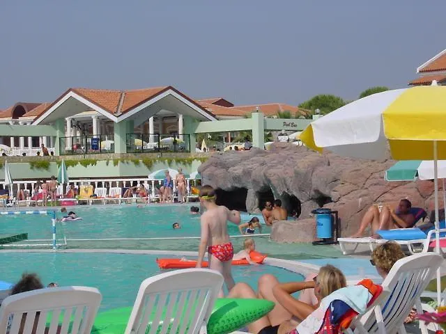 Club Tarhan Курортный комплекс