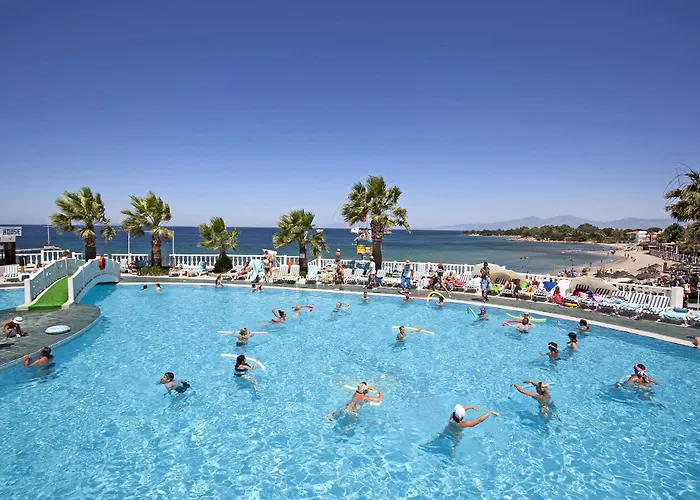 Курортный комплекс Club Tarhan 4*