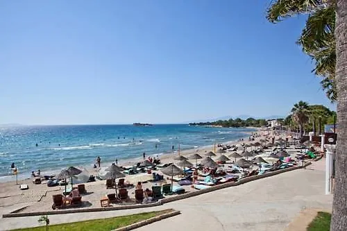 Resort Club Tarhan 4*