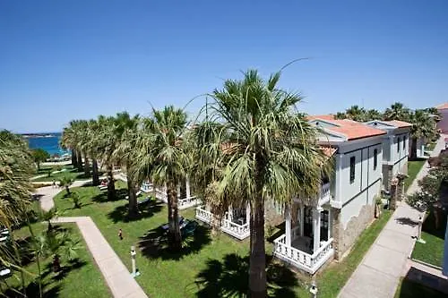 Club Tarhan Курортный комплекс 4*