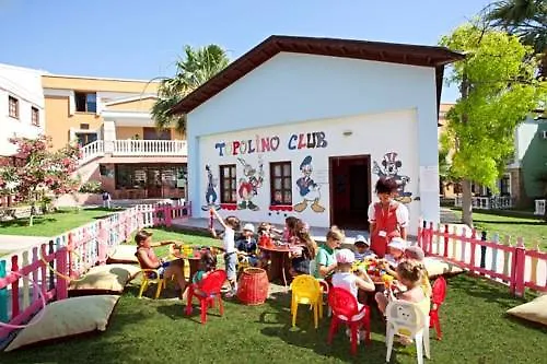 Club Tarhan Resort 4*