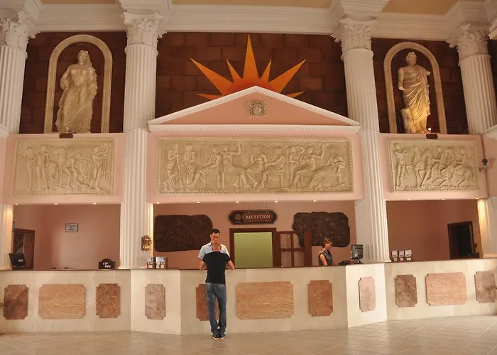 Курортный комплекс Club Tarhan