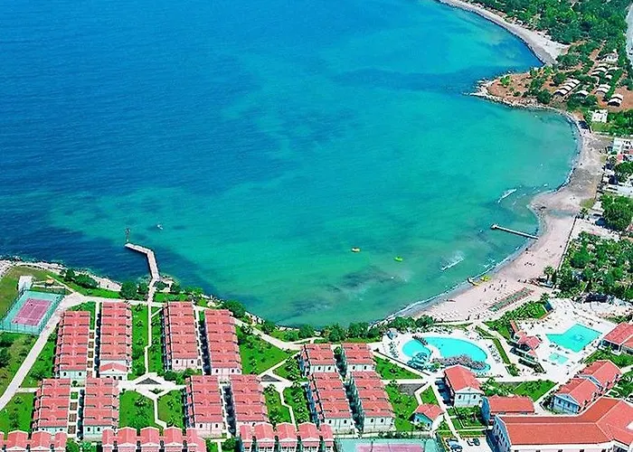 Club Tarhan 4*