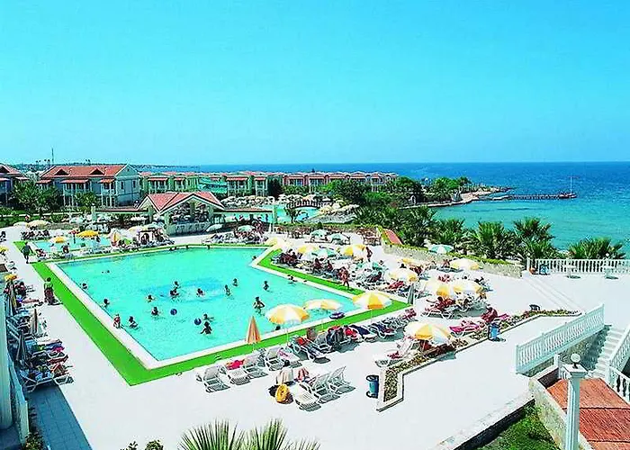 Club Tarhan منتجع ديديم